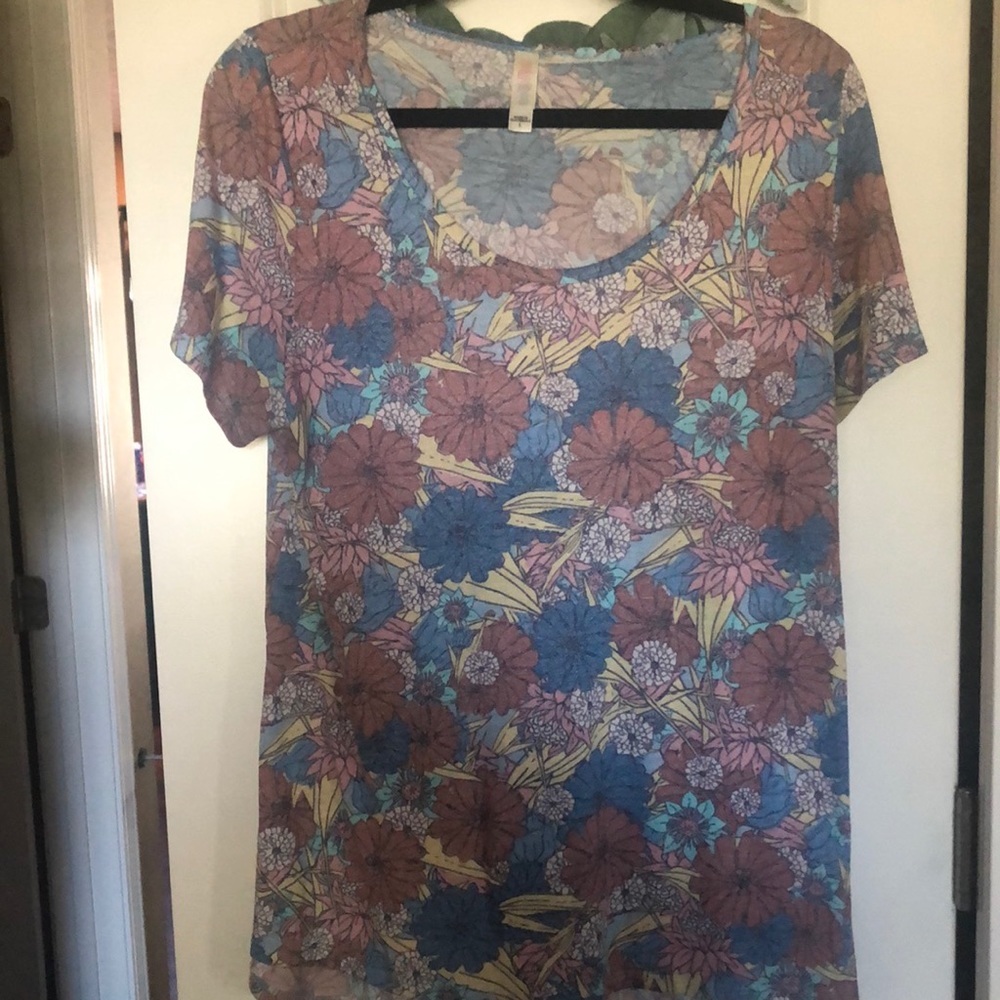 Floral top